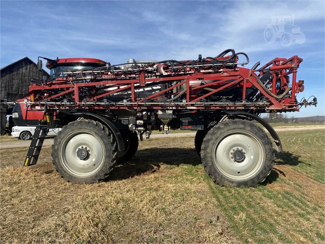 2017 Case IH PATRIOT 4440 Sprayer