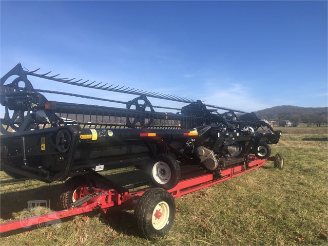 2012 MacDon FD70 Header Combine