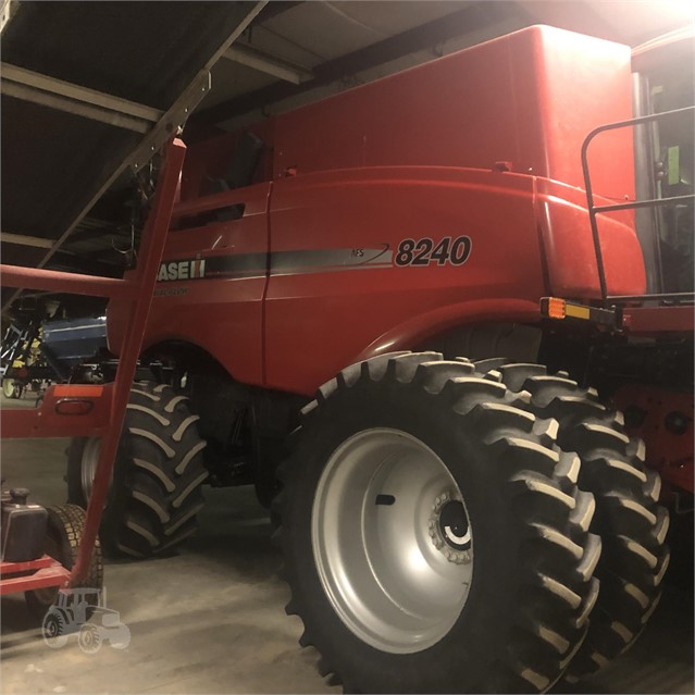 2018 Case IH 8240 Combine