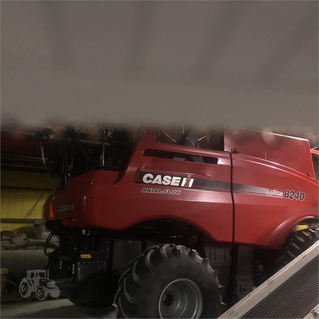 2018 Case IH 8240 Combine