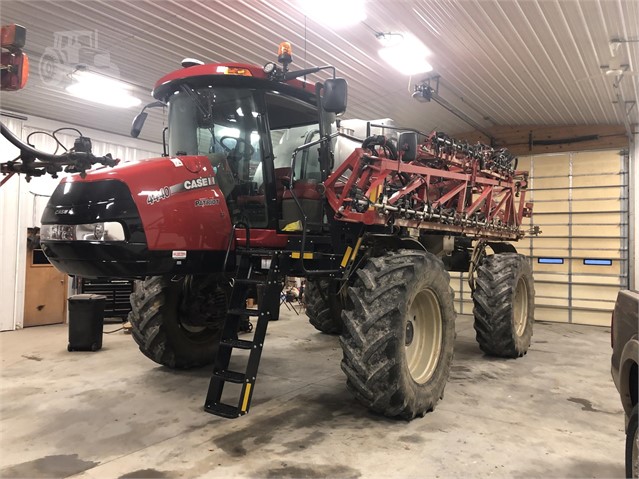 2021 Case IH PATRIOT 4440 Sprayer/High Clearance