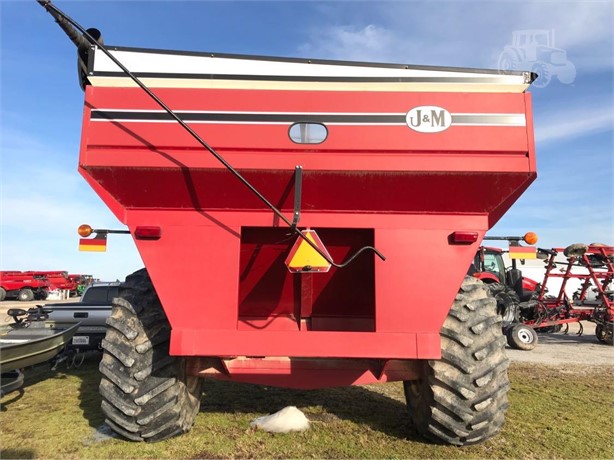 2009 J&M 750-14 Grain Cart