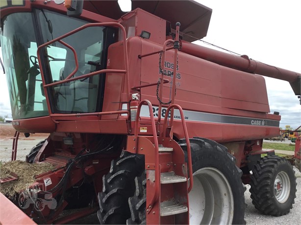 Case IH 2388 Combine