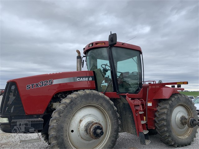 2002 Case IH STX325 Tractor