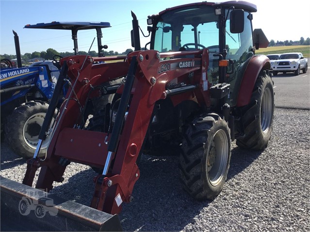 Case IH FARMALL 75C Tractor