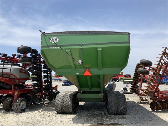 2015 J&M 1112-20S Grain Cart