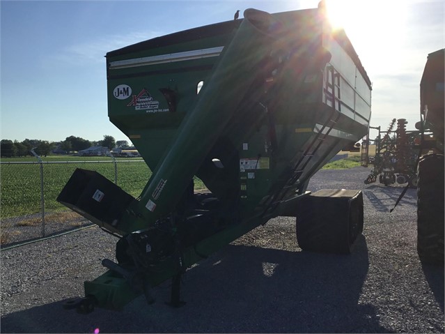 2015 J&M 1112-20S Grain Cart