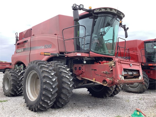 2018 Case IH 9240 Combine