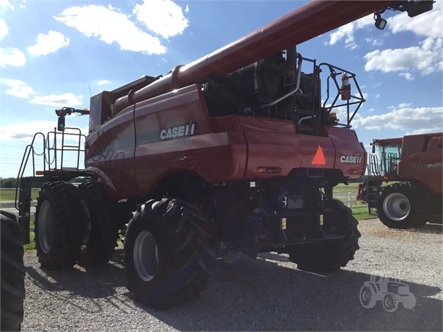 2018 Case IH 9240 Combine