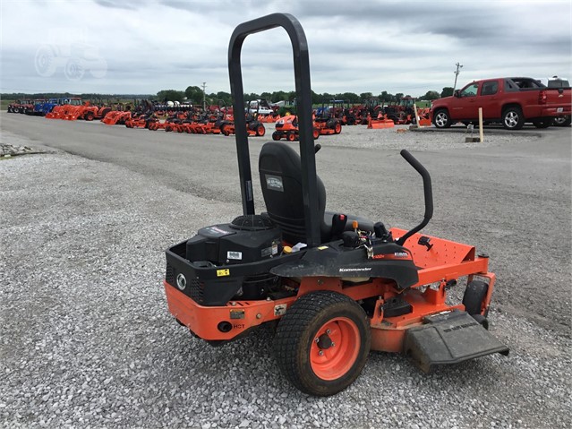 2016 Kubota Z122R Mower/Zero Turn