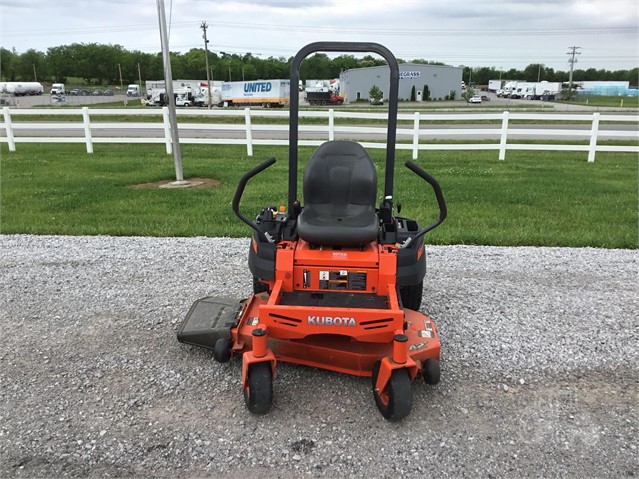 2016 Kubota Z122R Mower/Zero Turn