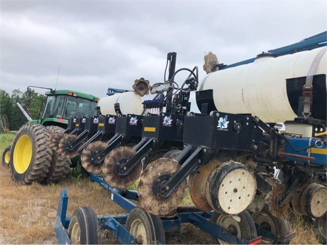 2007 Kinze 3500 Planter