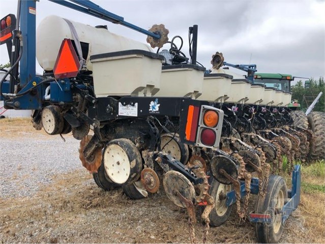 2007 Kinze 3500 Planter