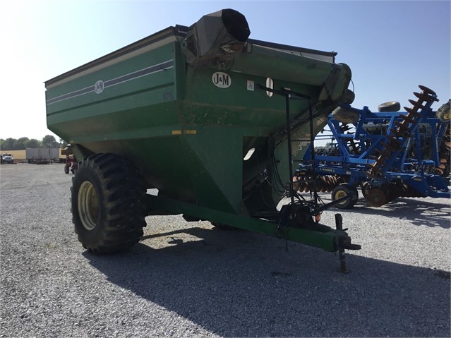 J&M 875 Grain Cart