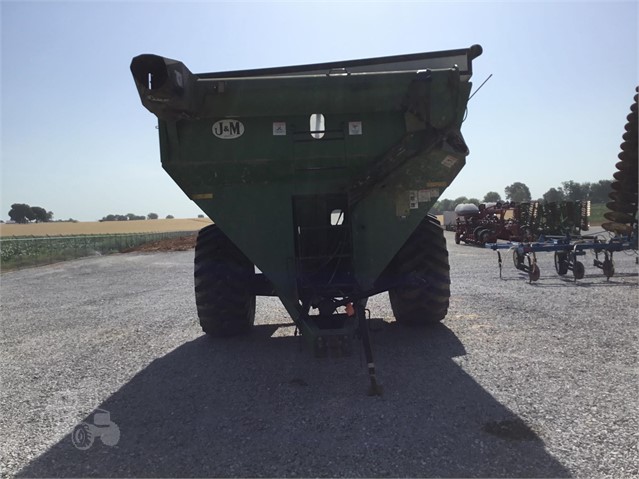 J&M 875 Grain Cart