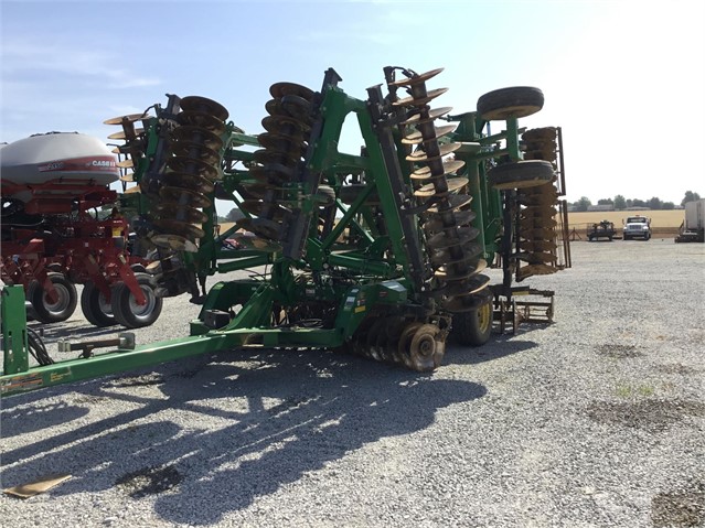 John Deere 2623 Disk