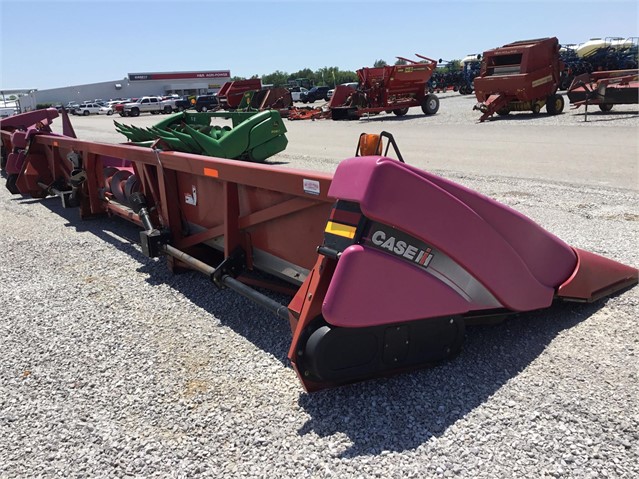 2007 Case IH 2412 Header Combine