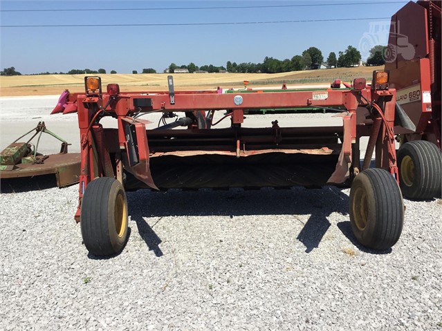 New Holland H7230 Mower Conditioner