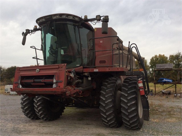 2018 Case IH 8240 Combine