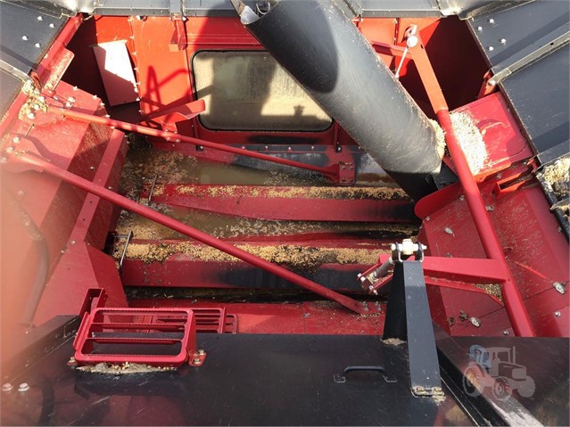 2018 Case IH 8240 Combine