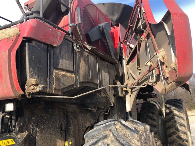 2018 Case IH 8240 Combine