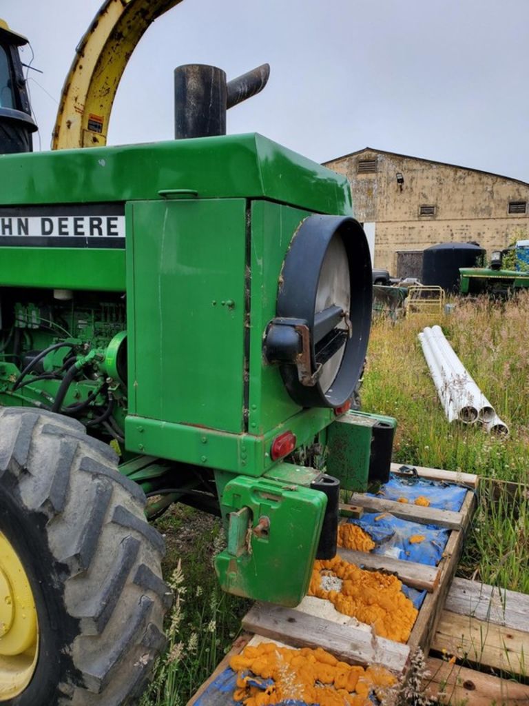 1986 John Deere 5820 Forage Harvester