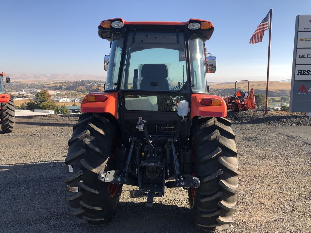 2022 Kubota M60 Series M7060 Tractor