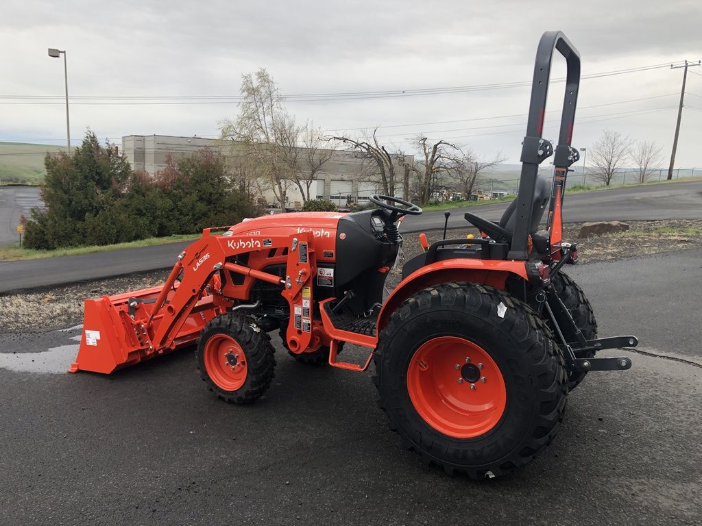 2022 Kubota LX Series LX2610HSD Tractor