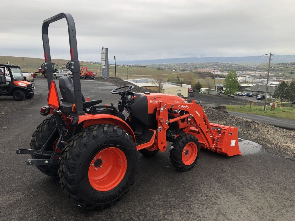 2022 Kubota LX Series LX2610HSD Tractor