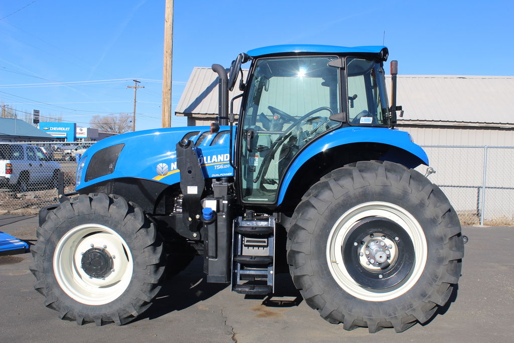 2020 New Holland TS6 Series â?? Tier 4B .120 Tractor