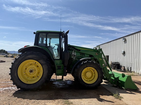 2016 John Deere 6175M Tractor