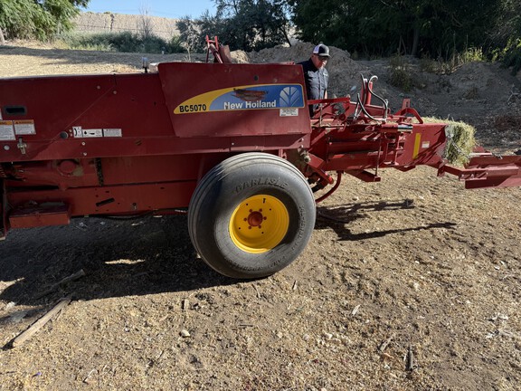 2020 New Holland BC5070 Baler/Square