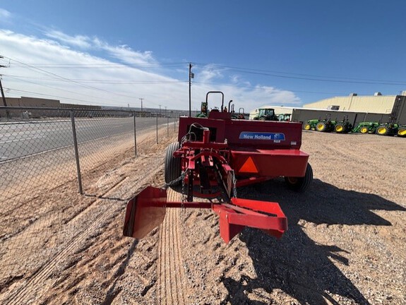 2020 New Holland BC5070 Baler/Square