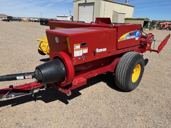 2020 New Holland BC5070 Baler/Square