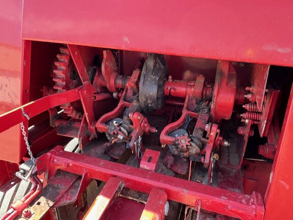 2020 New Holland BC5070 Baler/Square