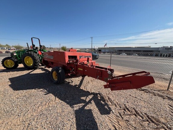 2006 New Holland 575 Baler/Square