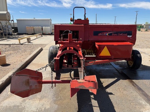 2006 New Holland 575 Baler/Square