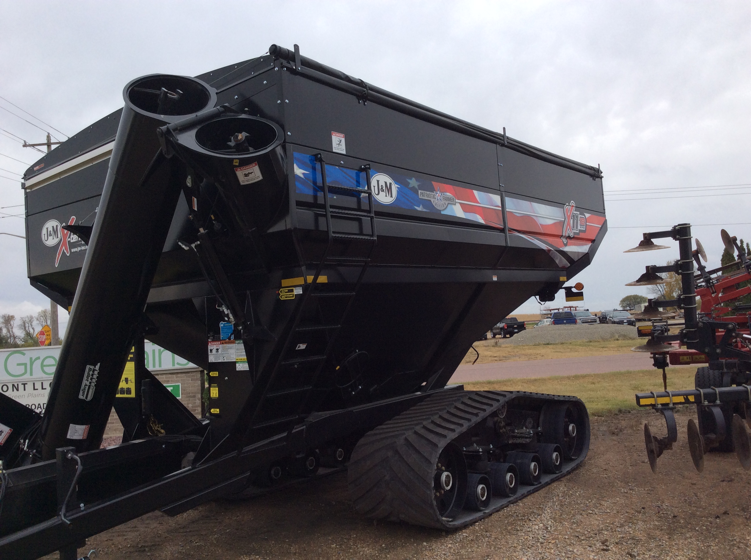 2024 J&M 1112 X-Tended Reach --Tracks & Tarp & Scale Grain Cart
