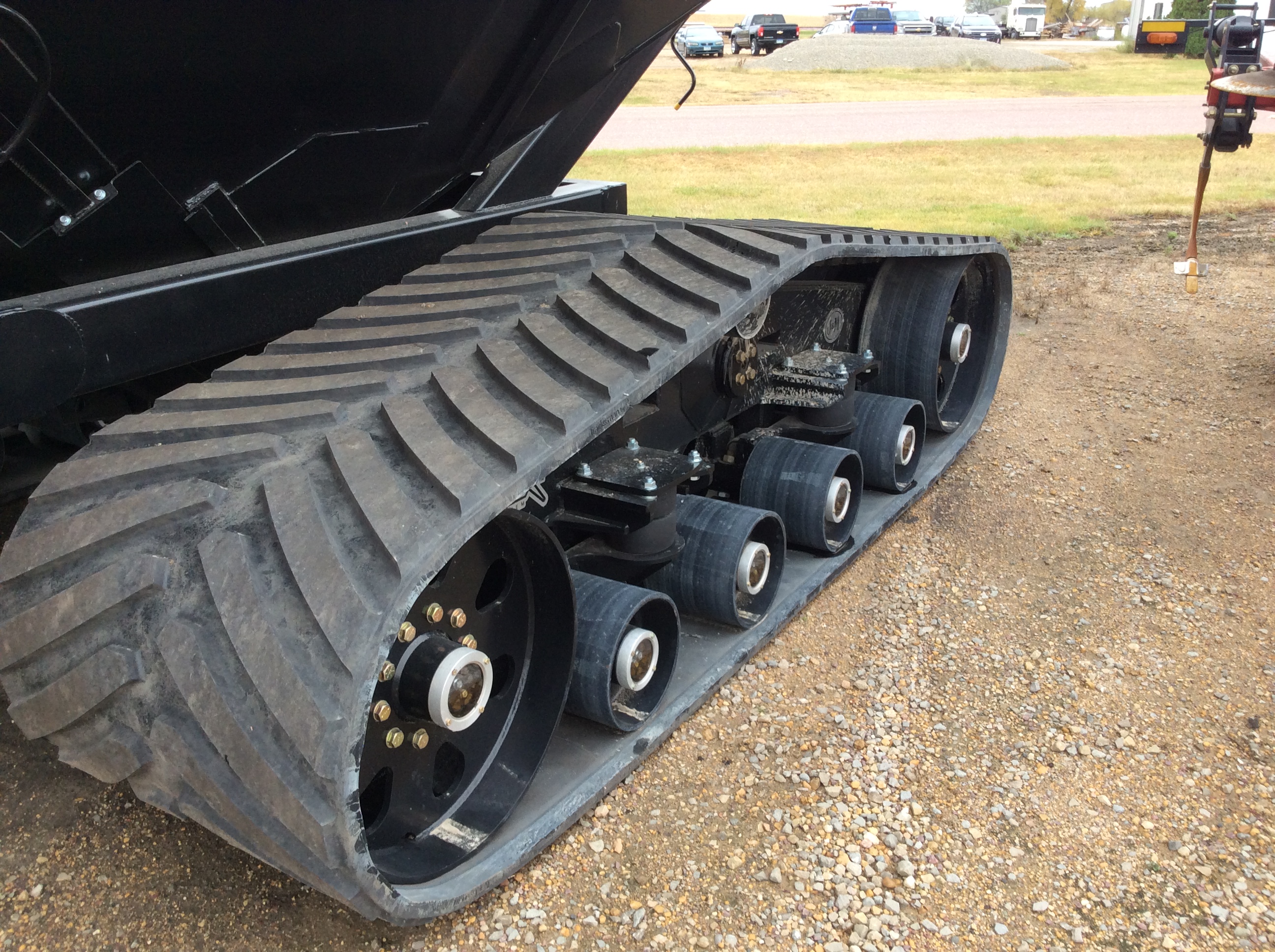 2024 J&M 1112 X-Tended Reach --Tracks & Tarp & Scale Grain Cart