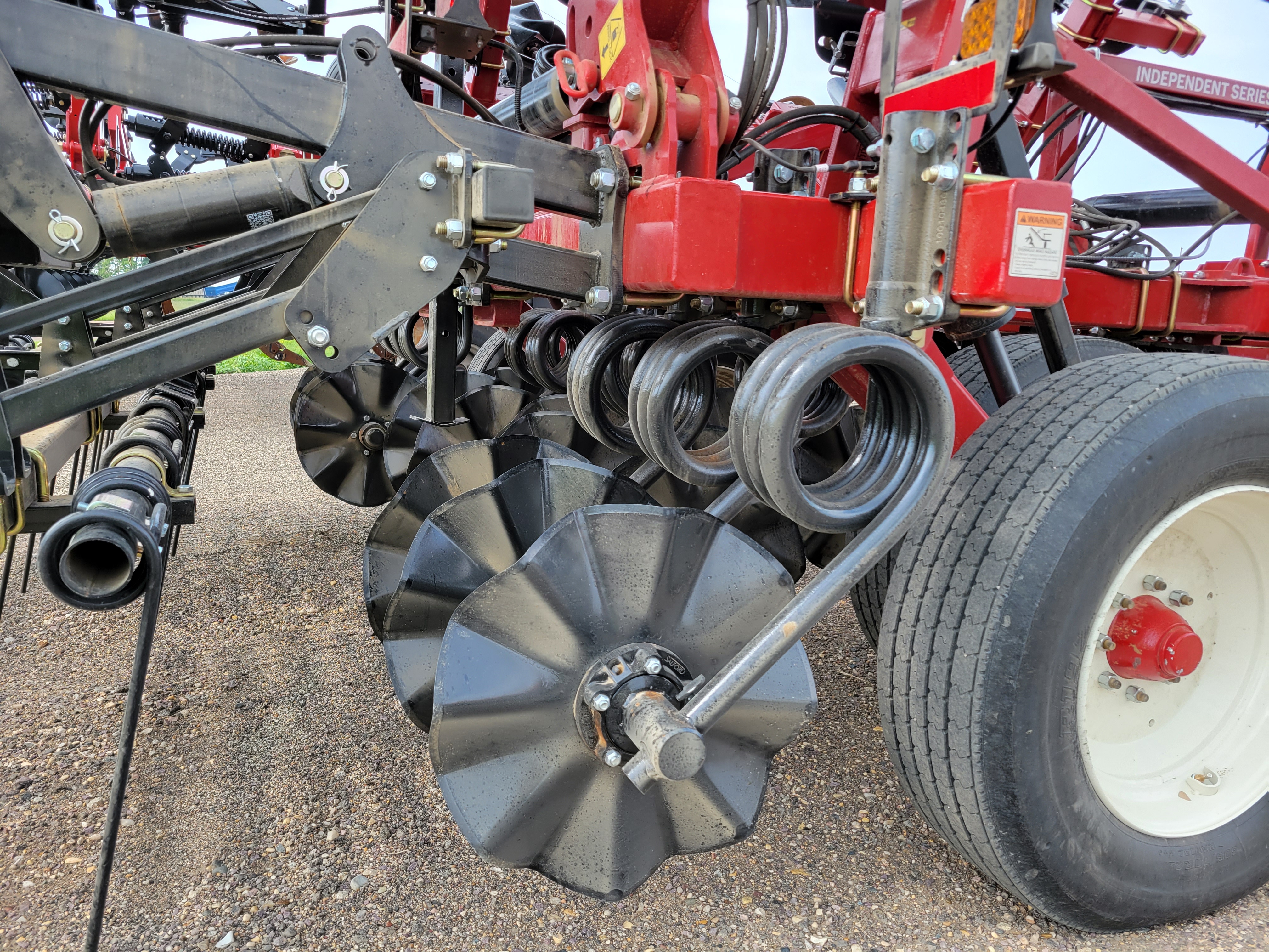 2023 Salford 4224 Vertical Tillage