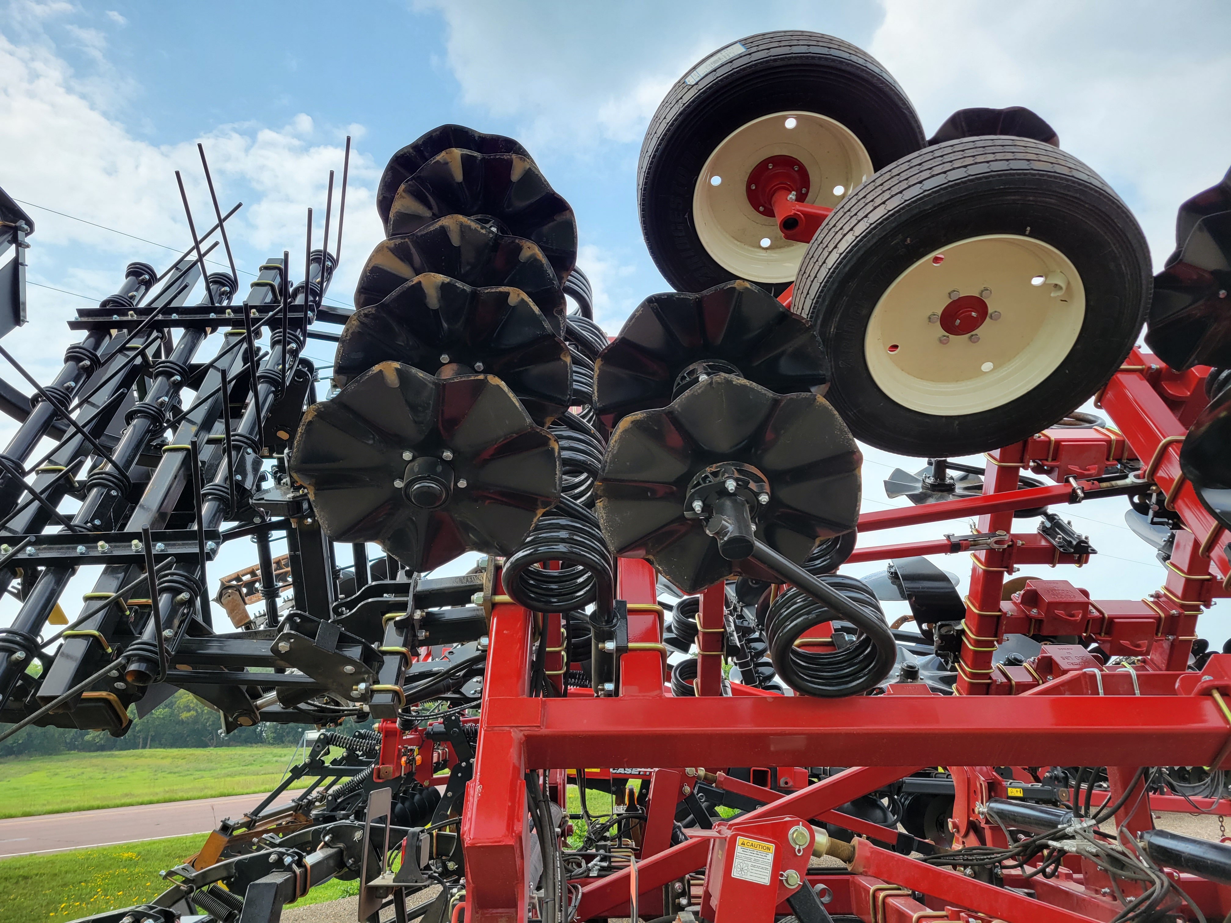 2023 Salford 4224 Vertical Tillage