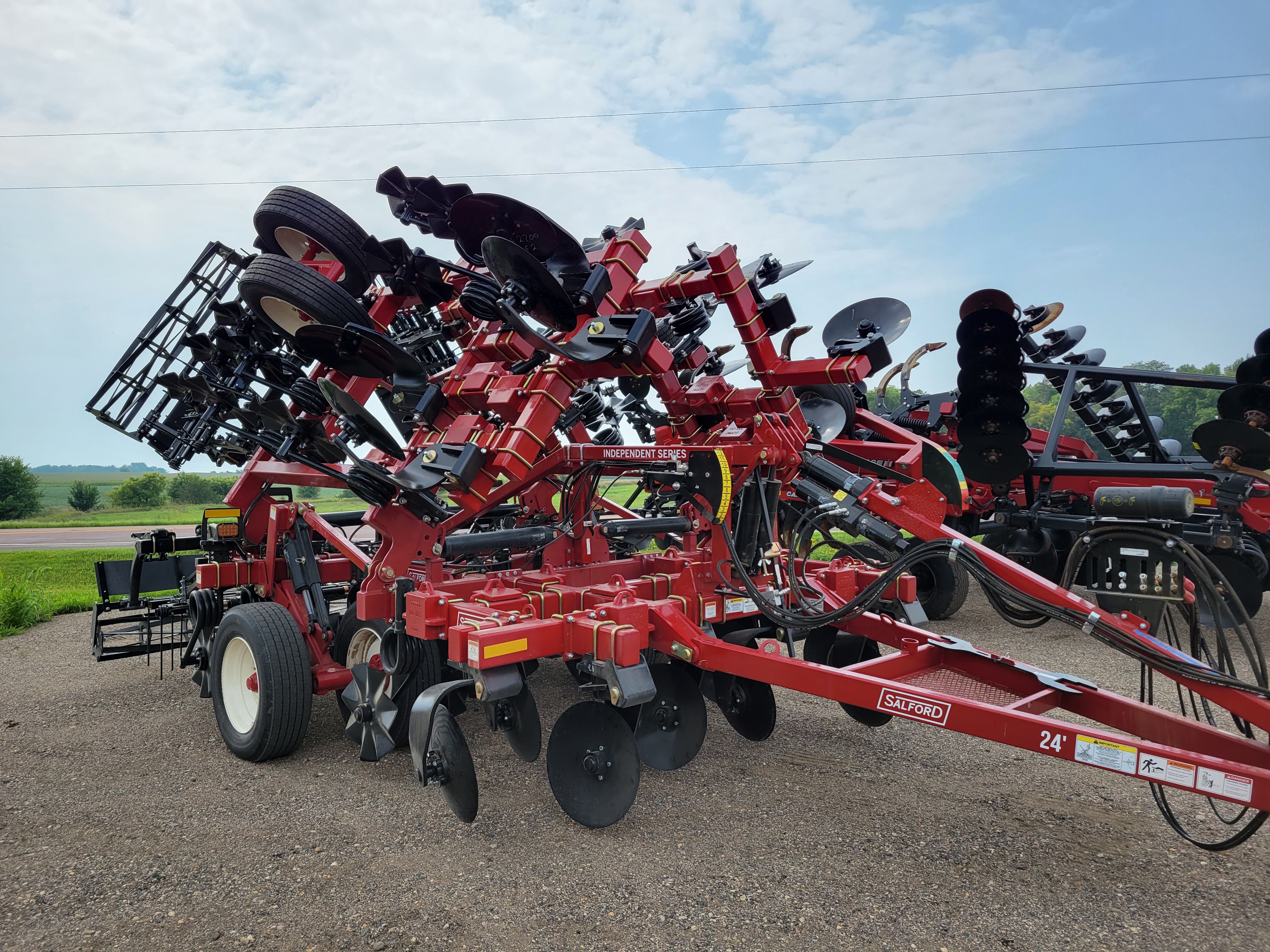 2023 Salford 4224 Vertical Tillage