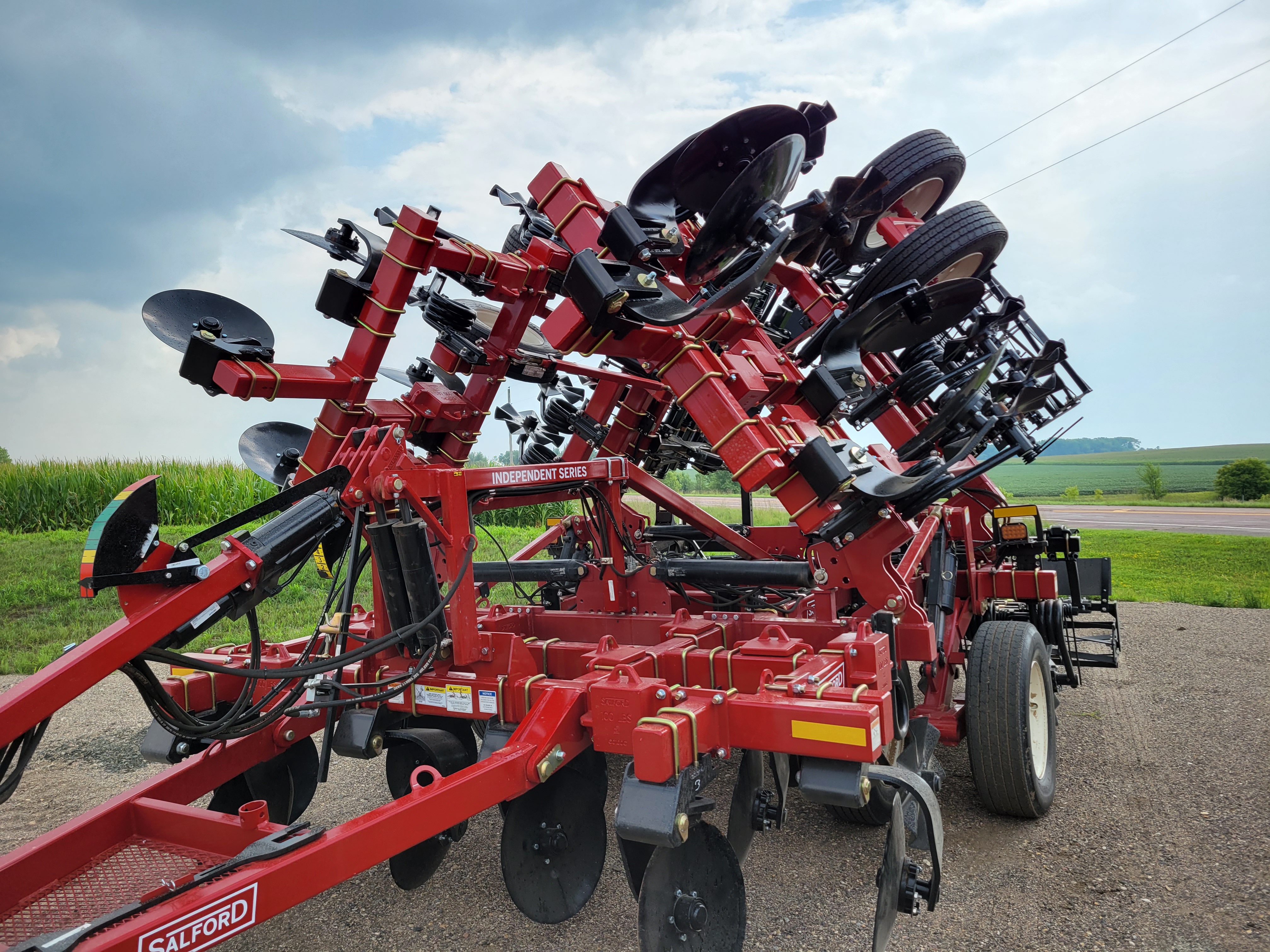 2023 Salford 4224 Vertical Tillage