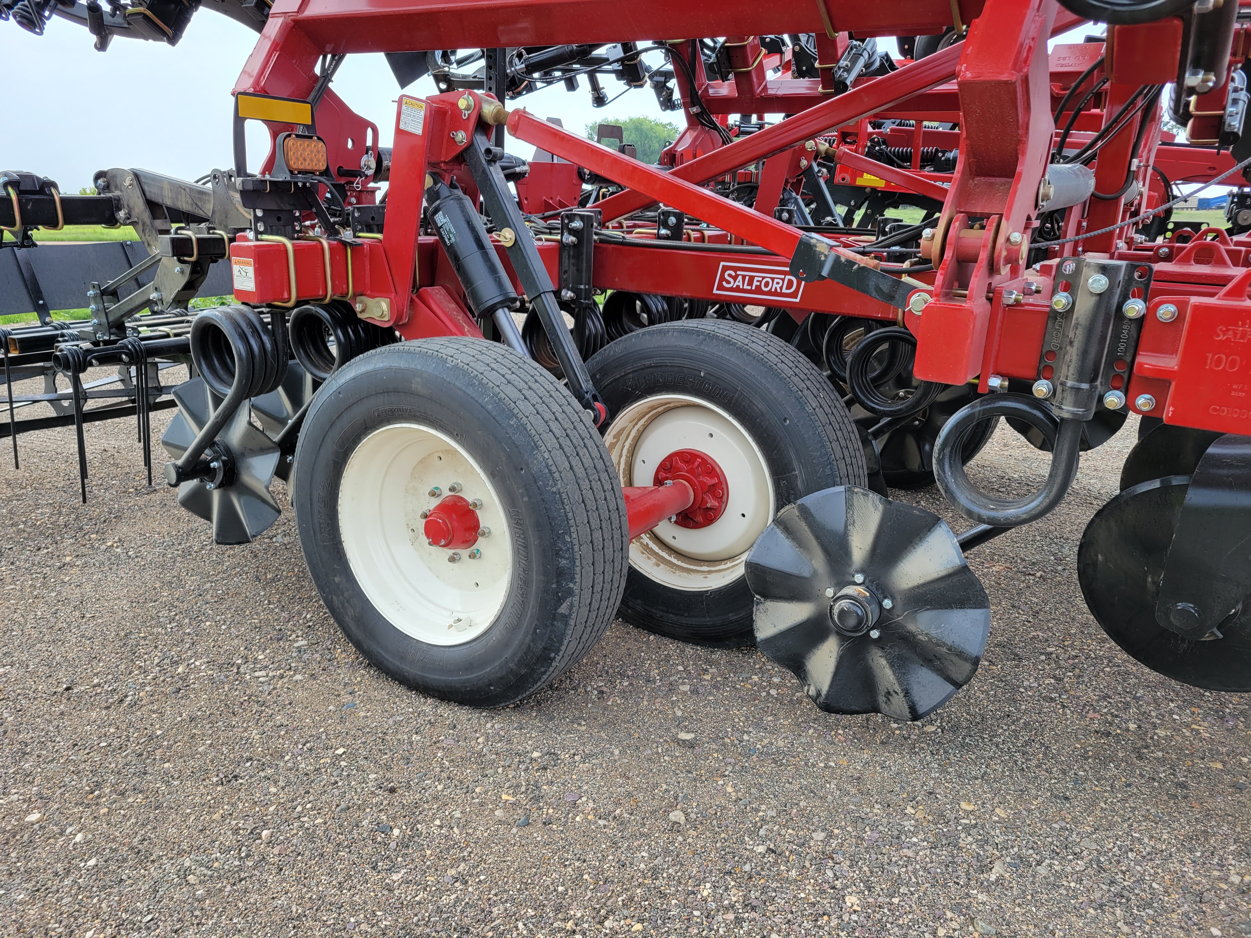 2023 Salford 4224 Vertical Tillage