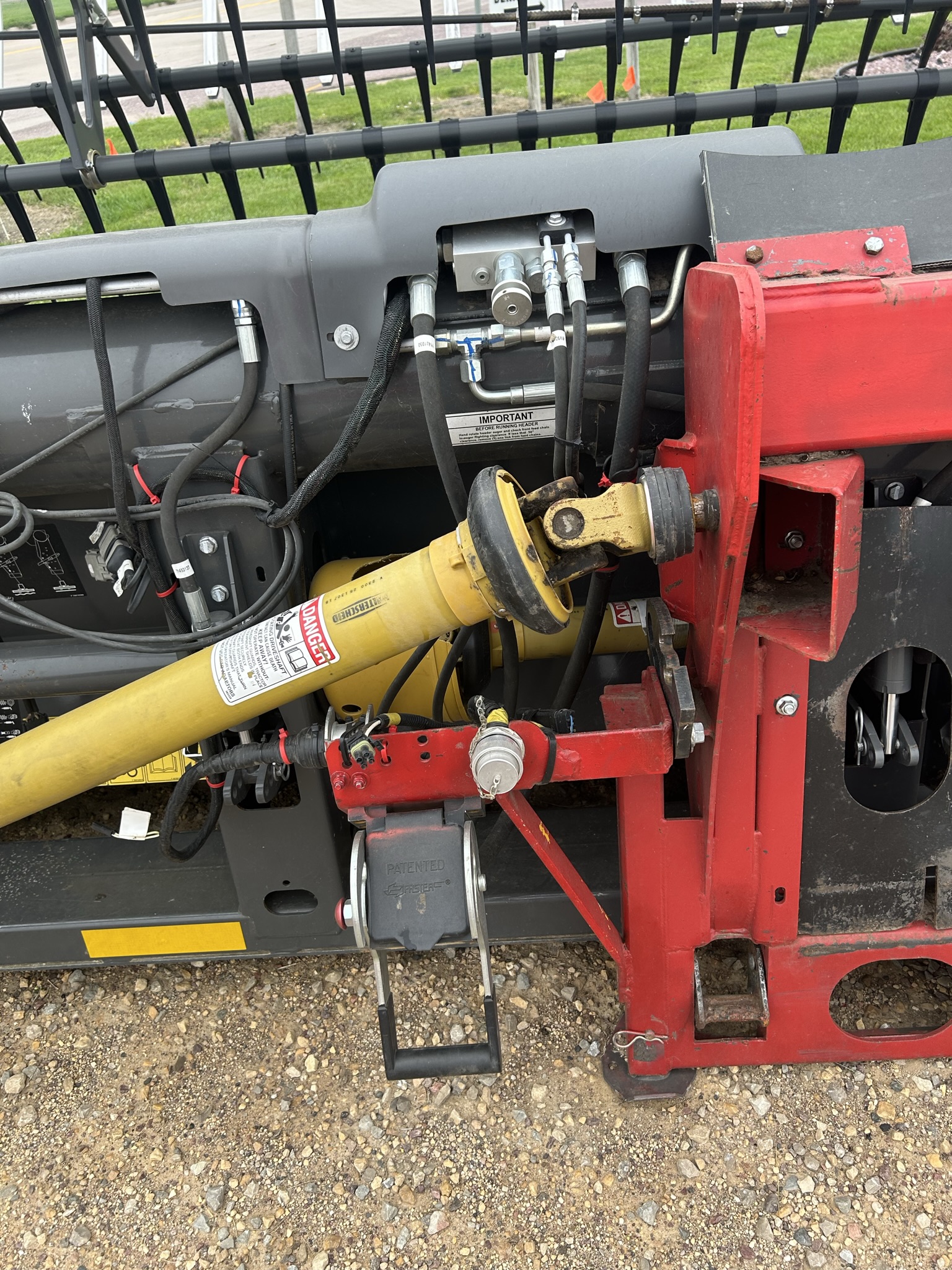 2019 Massey Ferguson 9255-45 Header Draper