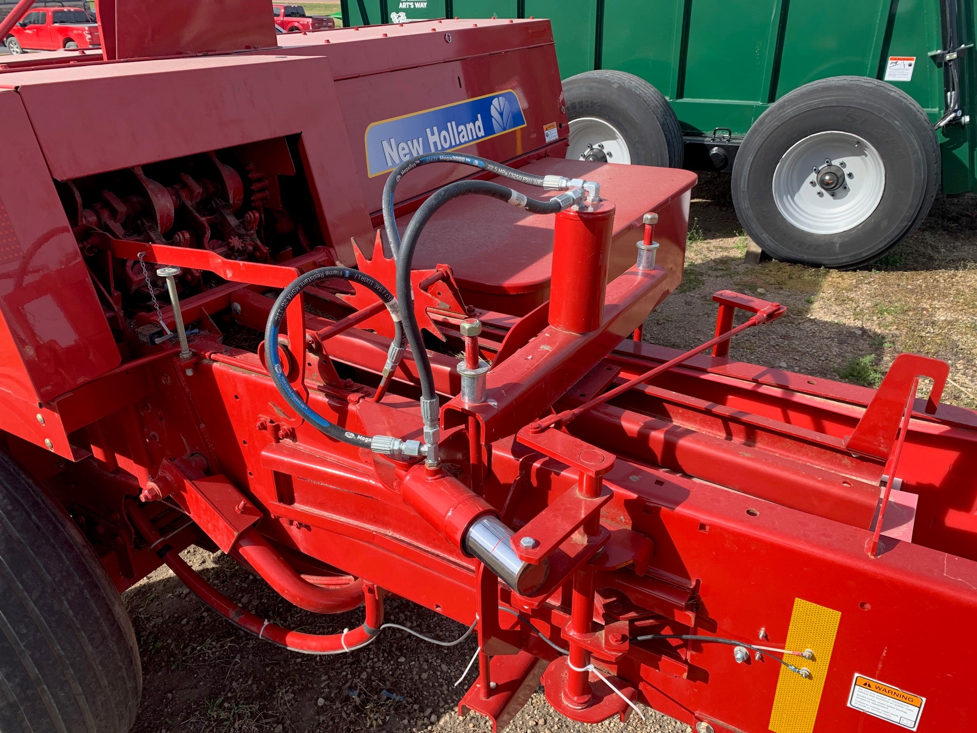 2015 New Holland BC5070 Baler/Square