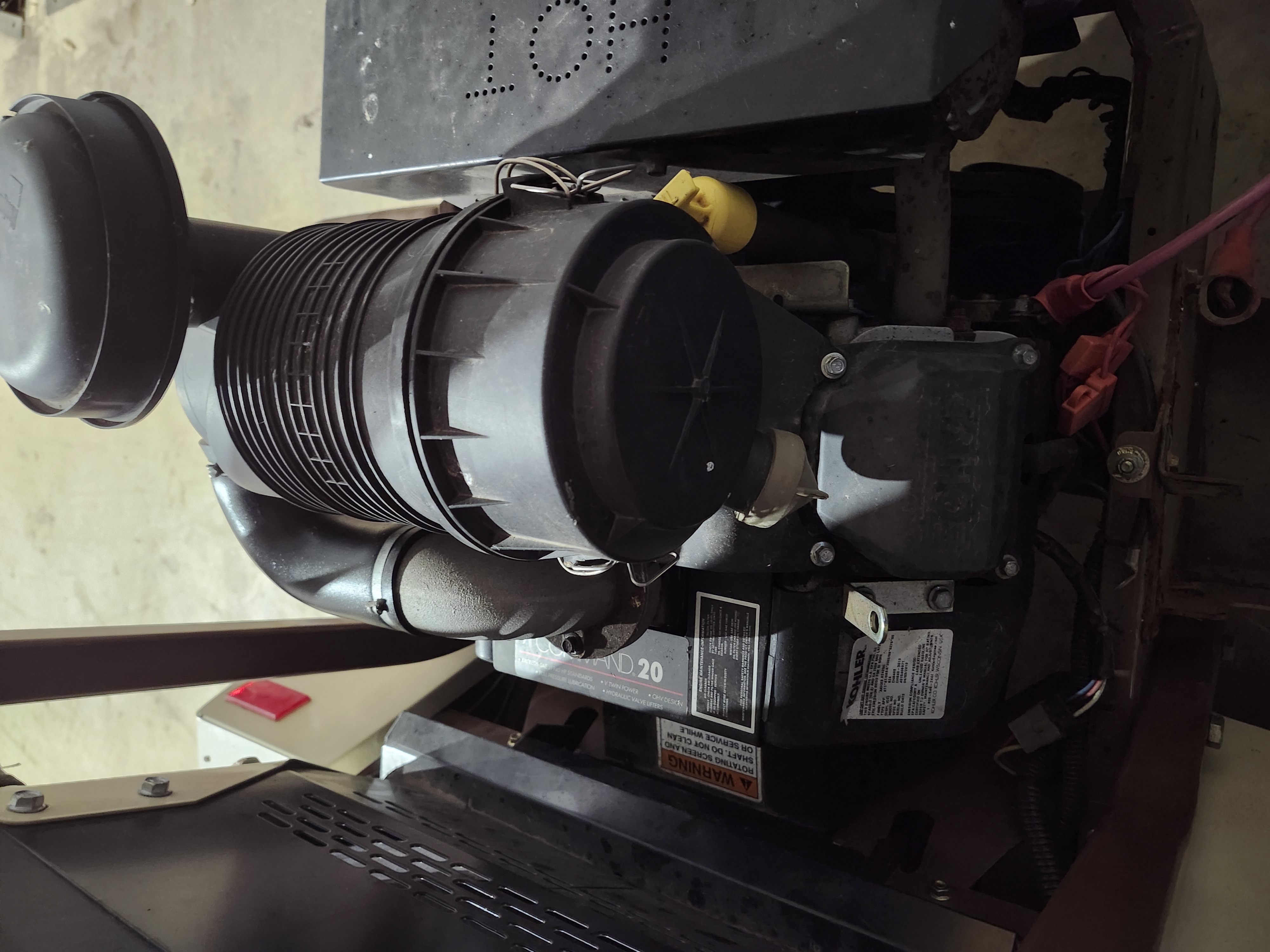 2011 Grasshopper 620T 52" front mount side discharge Mower/Zero Turn