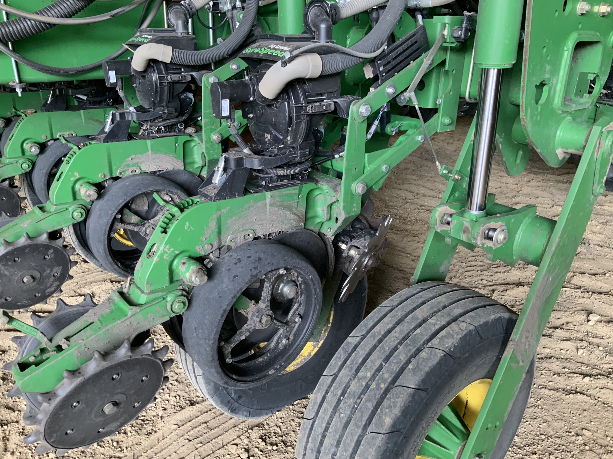 2005 John Deere 1770 Planter