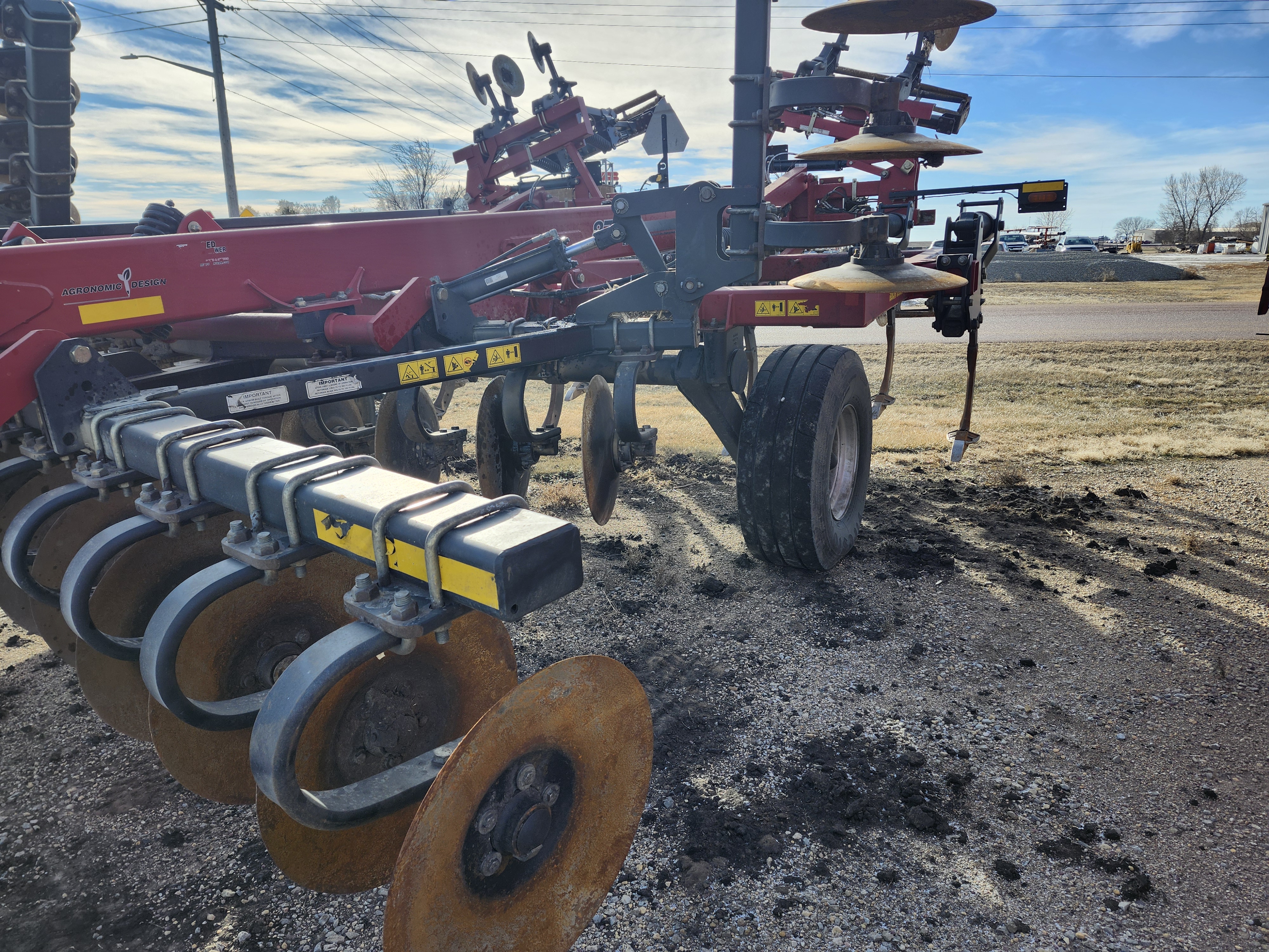 2018 Case IH 875 -18'-9 shank Deep Tillage