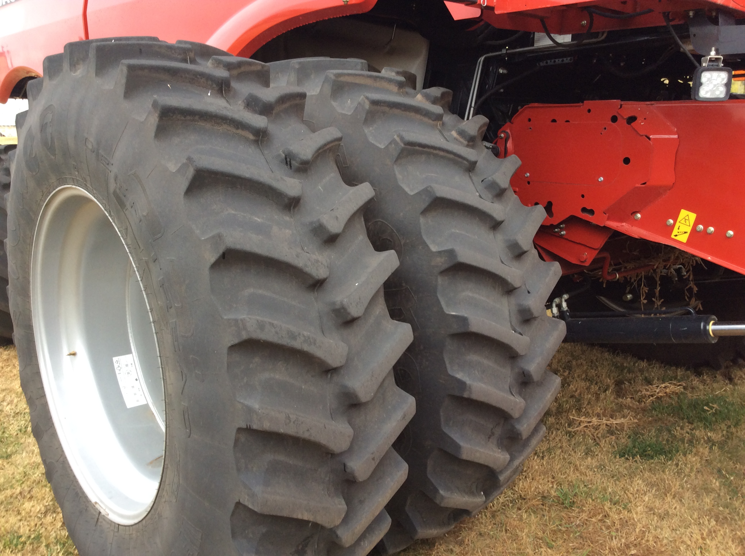 2022 Case IH AXIAL-FLOW 8250 COMBINE MY22 Combine